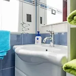 Apartament Center & *