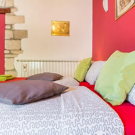 شقة Center & بولا