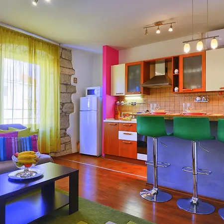 Apartment Center &