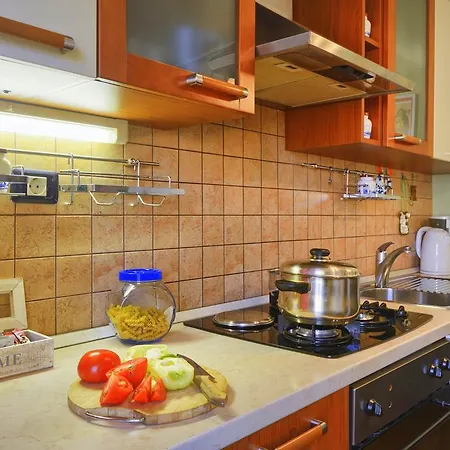 Center & Apartment